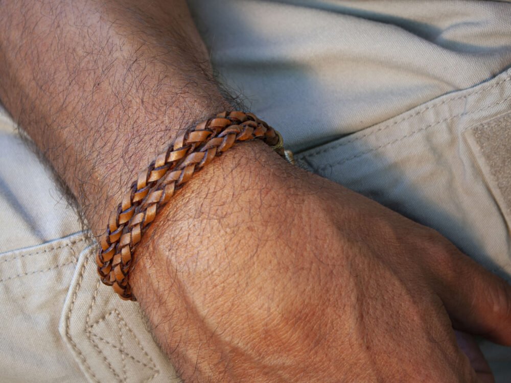 BROWN MARINER